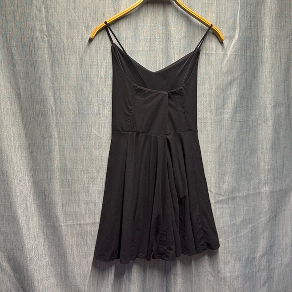 Urban Heritage black mini dress size XS - Picture 2 of 6